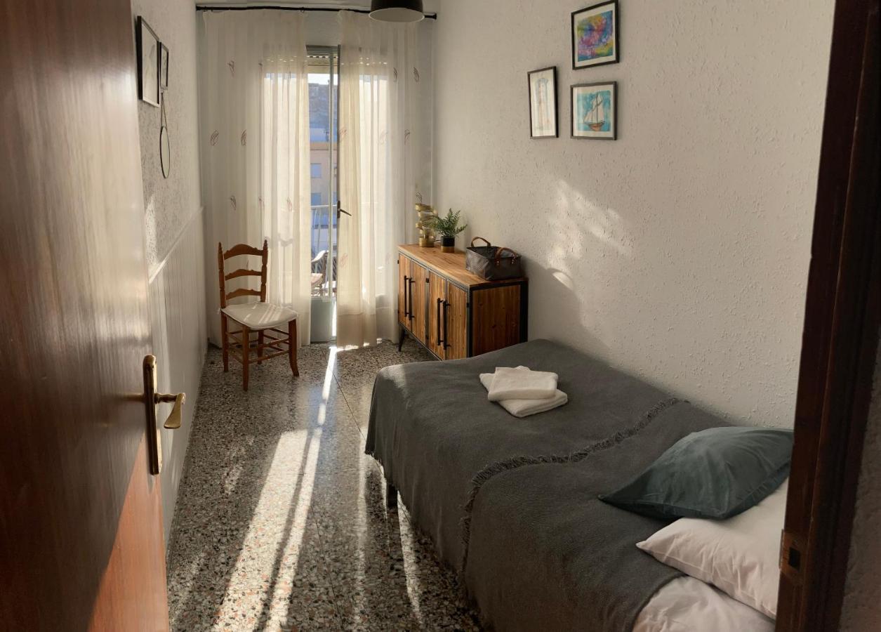 Apartamento Tres Soles Solo Familias Gandía Exterior foto