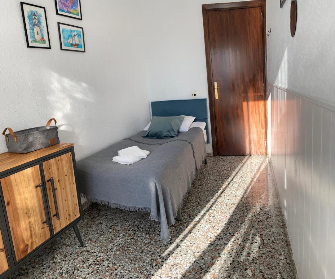 Apartamento Tres Soles Solo Familias Gandía Exterior foto